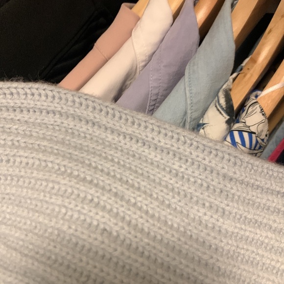 Club Monaco matching cashmere scarf and hat - Picture 2 of 2